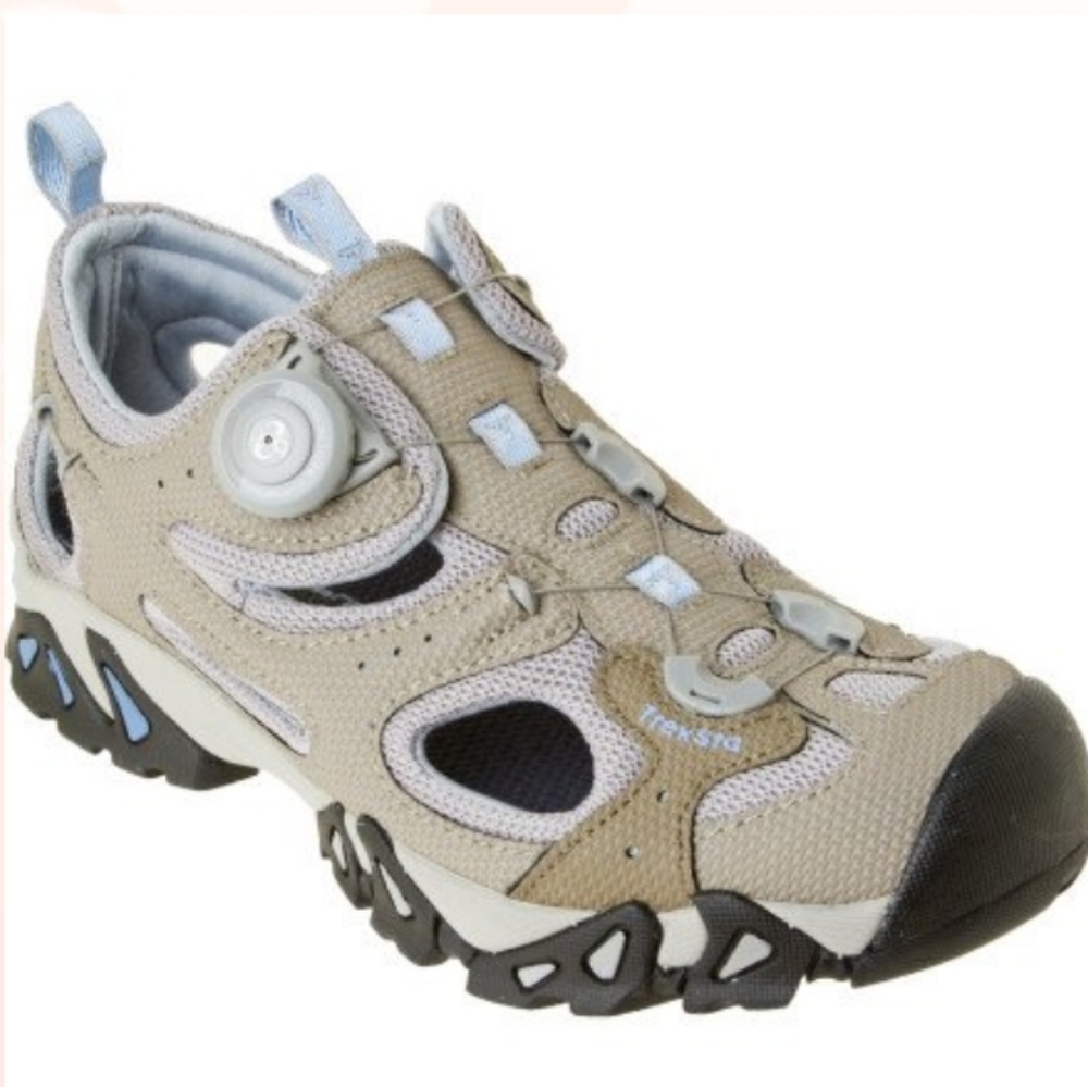 TrekSta Kisatchie Tan/LT Blue Womens size 5.5